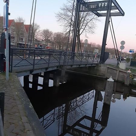 Lekkerwegbijleeuwen, 1 Minuut Naar Hartje Centrum 스네크 외부 사진