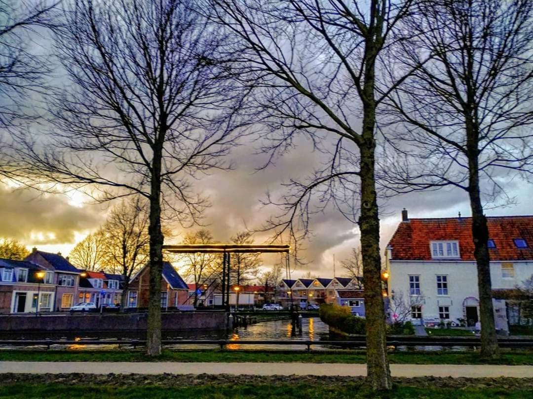 Lekkerwegbijleeuwen, 1 Minuut Naar Hartje Centrum 스네크 외부 사진